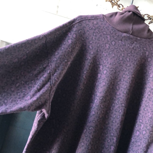 American Eagle oversized turtleneck sweatshirt M - Picture 6 of 6